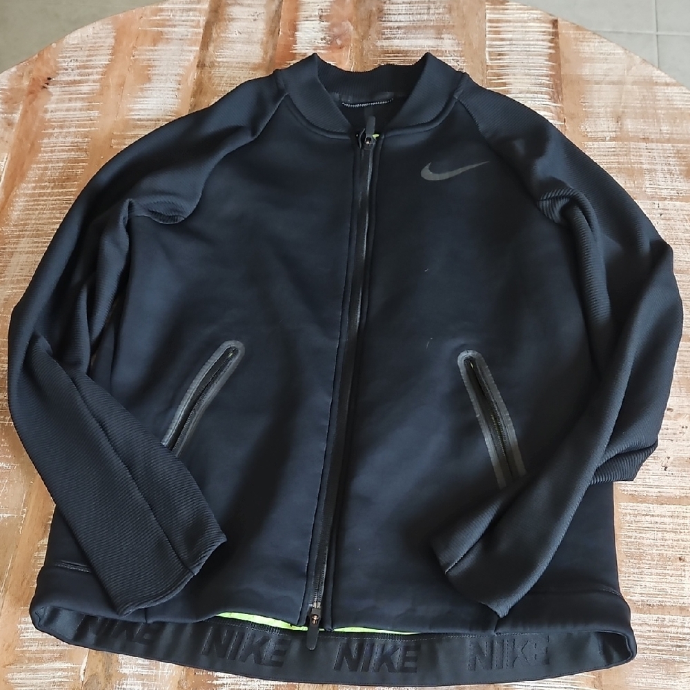 Nike Black Full-Zip Performance Jacket Size M